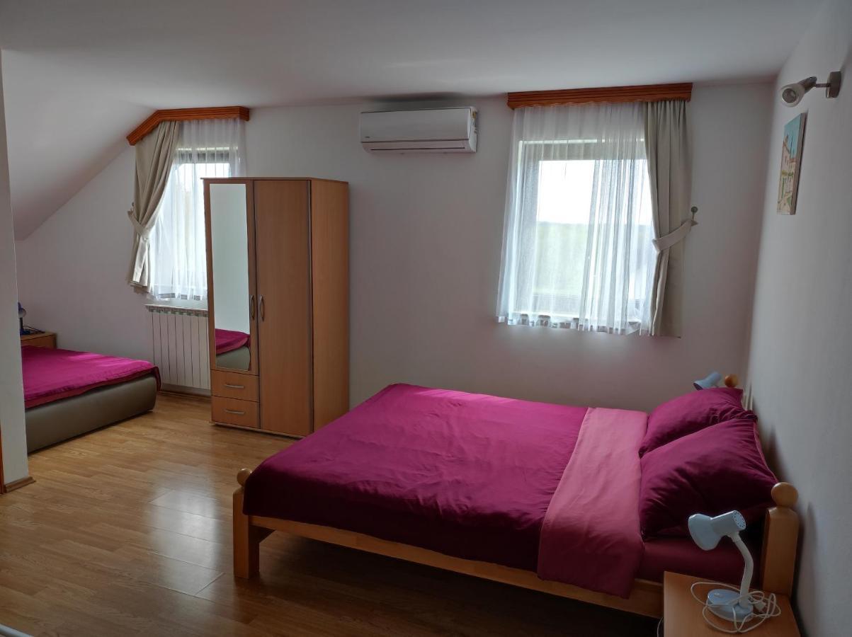 Apartments Dale Смолянац Экстерьер фото